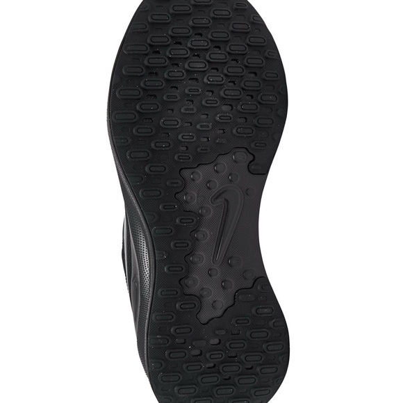 Nike Black Athletic Sneakers main image 5